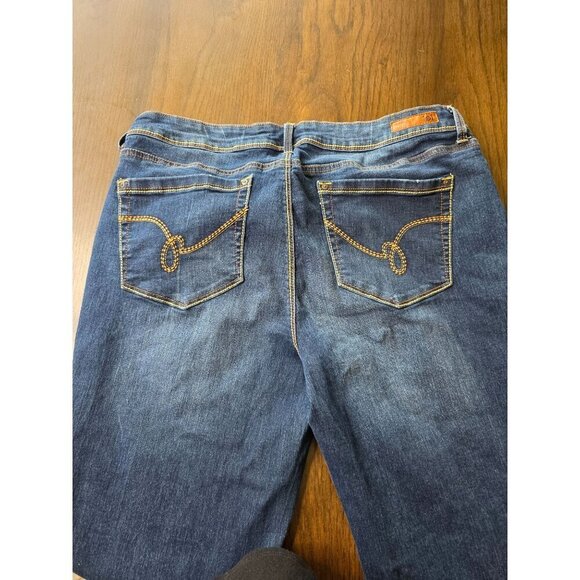 Juniors Regular Fit Denim Jeans Size 15 - Picture 9 of 11